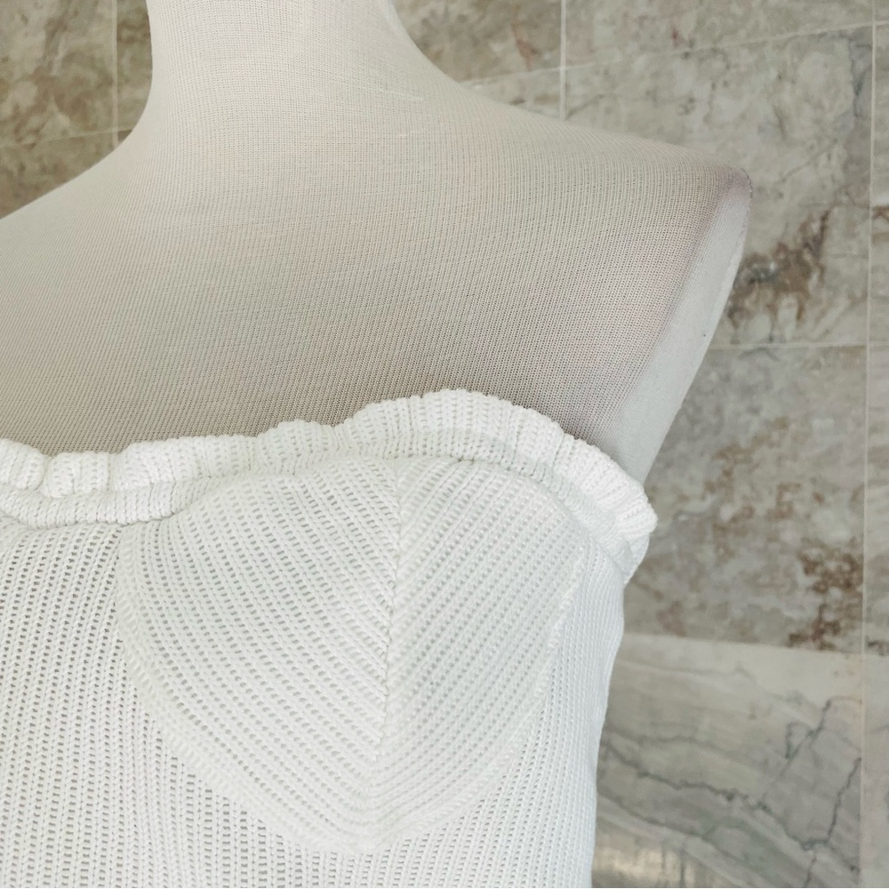 Kirious Ribbed Strapless Tube Top - Picture 4 of 7